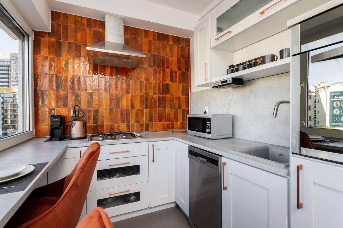 Sunbeam Studio City Centre Metro Politechnika Warsaw Ngoại thất bức ảnh